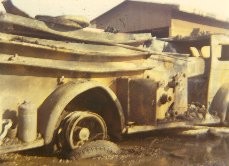1953 american lafrance after fire3